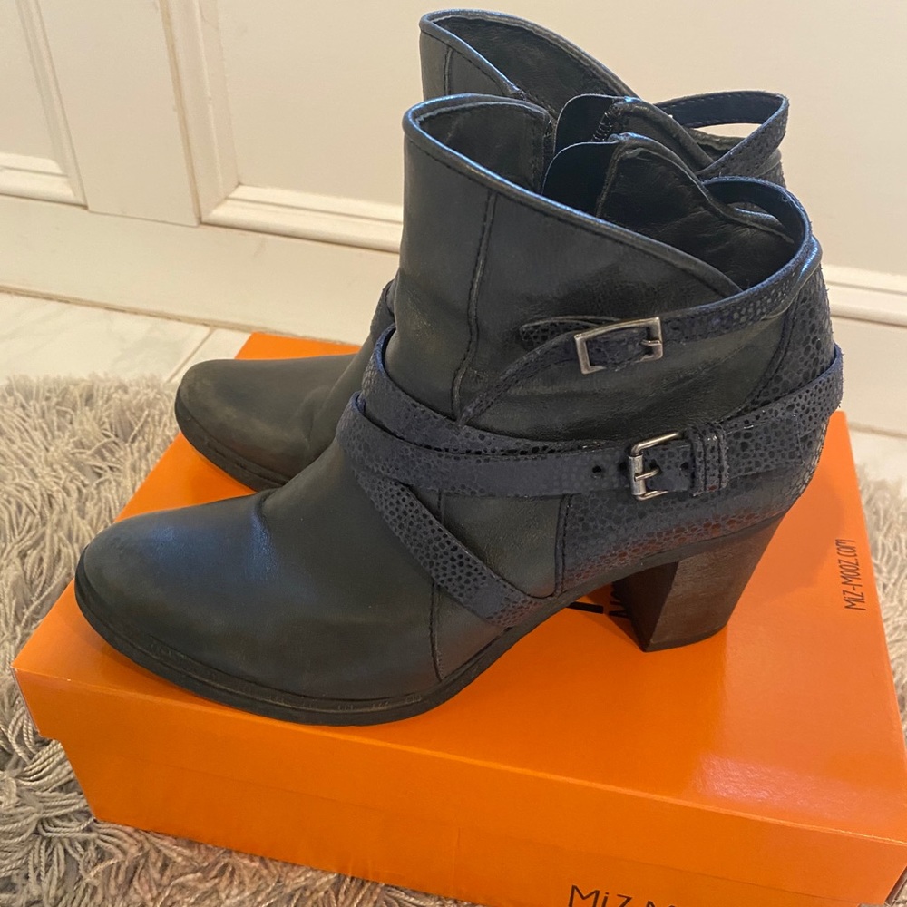 Miz mooz booties size 39 (8/8.5)